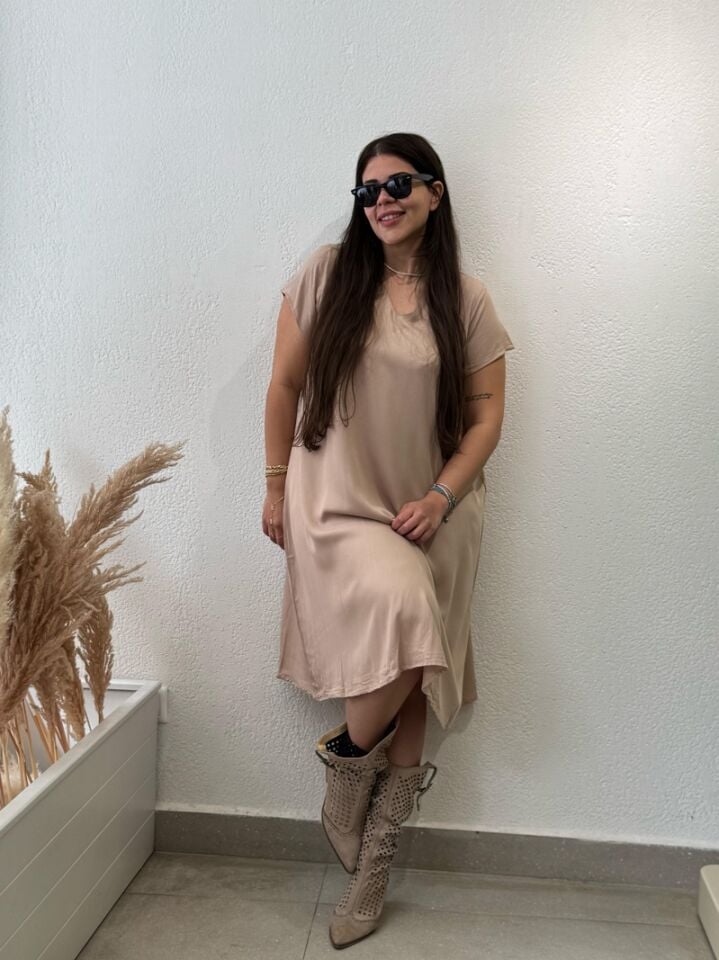 V YAKA PAMUKLU VİSKON ELBİSE